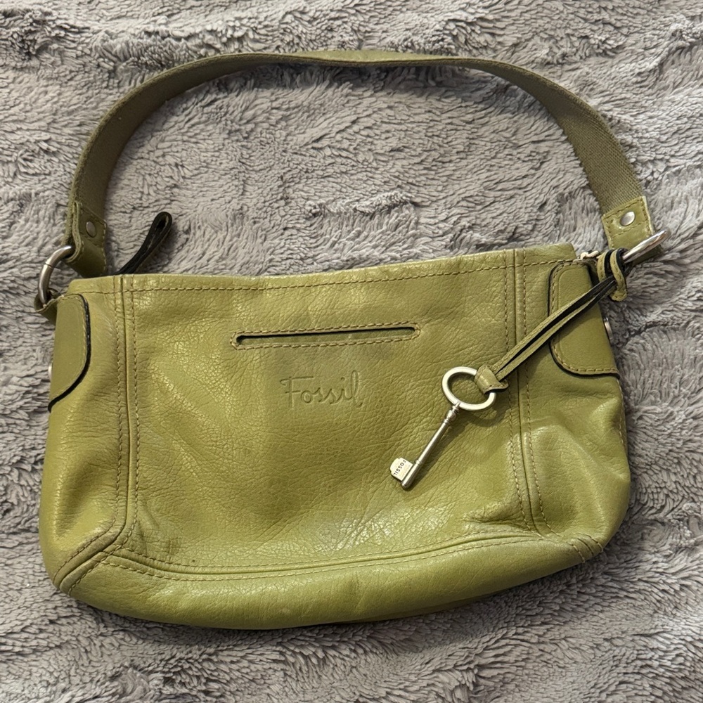 Fossil purse, small in light green leather